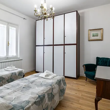 Il Gelso With Parking And Garden! Apartament