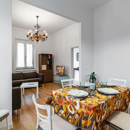 Il Gelso With Parking And Garden!